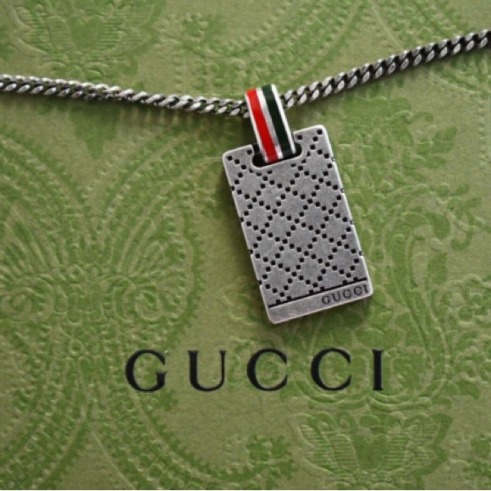 GUCCI Logo Diamante Shima Plate Necklace  Silver 925 - Picture 2 of 5